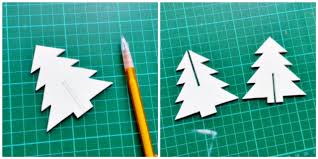 When you open the card up, you should have your paper fan christmas tree pop up; How To Make A 3d Christmas Tree Craftbits Com
