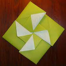 Le pliage de serviette sapin de noël est très amusant et très facile à réaliser. Pliage De Serviettes De Table En Papier Pliage De Papier Origami Deocration De Table Plier Du Papier Decor De Table Origami Serviettes En Papier