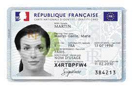 Toute carte délivrée entre 2004 et 2013 reste valide 5 ans après la date d'expiration indiquée au verso. Renouvellement De La Carte D Identite D Un Majeur