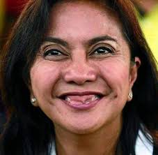 Hindi kasalanan ng anak ang kasalanan ng ama. Ngunit 'di ba't kasalanan din  ang paghuhugas kamay sa mga nangyari? Dumanak ang dugo. Bumagsak ang bansa.  Ginamit sa panariling interes ang kaban ng