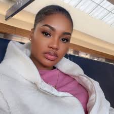 Maxine Wells (@ahper942) • Threads, Say more