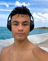 Emilio Saucedo's Instagram, Twitter & Facebook