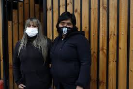 Despierto en la noche con ganas de abrir mis ojos y no puedo en el programa mentiras verdaderas, la mujer que resultó víctima de una lacrimógena durante el estallido social se refirió al juicio que se está llevando en contra del capitán patricio maturana. Fabiola Campillai Y Prision Preventiva De Patricio Maturana Carabineros Esta Protegiendo A Estas Personas Diario Y Radio U Chile