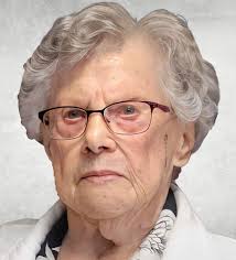 Chartrand Clarisse 1917-2023