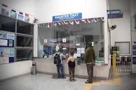 However, for this particular route (kl sentral to kuala. Ktm Komuter Klang Valley Sector 2018up Pulau Sebang Tampin To Kl Sentral By Train Railtravel Station