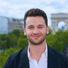 filmmaker #maldives #hospitality #luxuryhotels #hotels #maldivesresorts  #travelandtourism