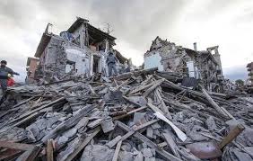 Gempa bumi didalam mimpi merefleksikan kekacauan, kepanikan, kerusakan, dan kematian. Inilah Jenis Gempa Yang Sering Terjadi Di Indonesia