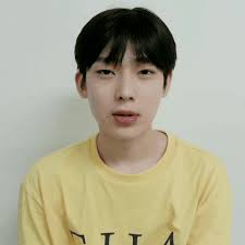Imagine sunoo doing a caroling outside your house? Iland Sunwoo Explore Tumblr Posts And Blogs Tumgir