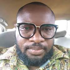 How do you submit a speed joke to John Williams?