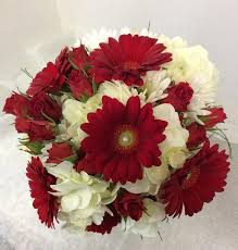 Ünlü ve amatör şairlerden en güzel prom flowers bouquet near me şiirlerini okumak için tıklayın. Prom Bvp24 Red Delicious Bouquet Pick Warrington Pa Florist