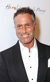 Alsaloussi Holdings View Latest Posts And Stories By Alsaloussi Mohammed Alsaloussi In Instagram Camperco Subaşi'nin katildigi partilere yeni sevgilisi mohammed al saloussi ile gittigi iddia edildi. alsaloussi holdings view latest posts