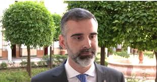 La Junta lamenta la “deslealtad” del ministro Planas en la “organización  unilateral” de un convenio