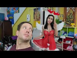 Wish to buy a cheapest flights from pattaya to kota at the lowest price? Live Merry Christmas With Nin Barber In Pattaya Thailand Youtube