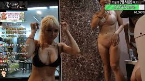 Afreeca Tv Koran Bj Couple Exposure - EPORNER