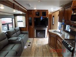 Ready to roll the jay feather micro is ready for any adventure—equal parts light and durable with an aerodynamic, rounded front profile with a diamond plate and nerf bars on. Jayco Eagle Travel Trailers Living The Rv Good Life Fretz Rv Blog