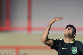 As tatuagens mostram um garoto de. Neymar And Gabriel Jesus Show Off Matching Tattoos Ahead Of Rio Olympics 2016 In Brazil Daily Mail Online