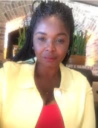 Carolyn Page's Instagram, Twitter & Facebook