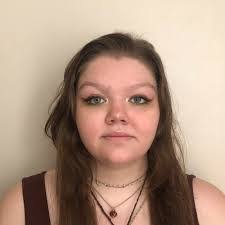 Sheena Webster's Instagram, Twitter & Facebook