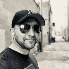 Jeremy Mcclanahan's Instagram, Twitter & Facebook