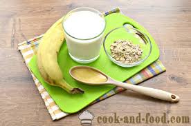 Per fare un delizioso frullato di mango, ananas e kiwi, metti nel frullatore 1 mango a cubetti, 1 kiwi a cubetti e 200 g di ananas a cubetti. Frullato Di Banana Con Fiocchi Di Avena Come Fare Un Frullato Di Banana Con Latte E