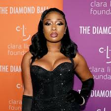 Megan jovon ruth pete (born february 15, 1995), known professionally as megan thee stallion, is an american rapper, singer, and songwriter. Megan Thee Stallion Reveals She Was Shot And Now Recovering