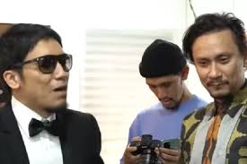 Detik-detik Vincent dan Desta Ngerjain Karyawan Barunya di Kantornya