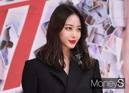 아래 토론들로 합의된 편집방침이 적용됩니다. Bfim Enbgvzrkm