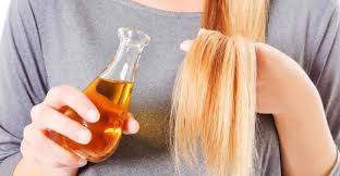 طريقة حمامات الزيت للشعر الجاف والمتقصف في البيت وبدون تكلفة In 2020 Castor Oil For Hair Hair Oil Roots Hair