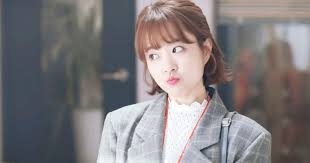 She is best known for her leading roles in the hit films scandal makers (2008), a werewolf boy (2012). Park Bo Young Admitted She Was Crushing On Park Hyung Sik For Years Bias Wrecker Kpop News