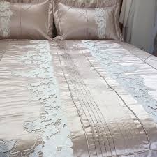 1 207 Likes 9 Comments Dantelevi Florya Dantelevi On Instagram Eski Beyaz Islerinizi Getirirseniz Iste Boyle Yepy Lace Bedding Bed Spreads Home Decor