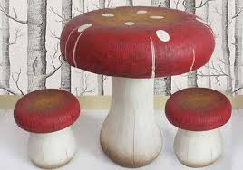 Mushroom Table Stools In 2020 Alice In Wonderland Room Alice In Wonderland Bedroom Kids Room Furniture