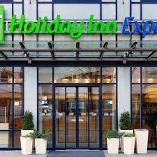 With the unique concept behind the 360° solutions, we are revolutionizing hotel digitalization. Holiday Inn Express Berlin City Centre Gunstig Online Buchen