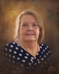 Dawn Overby's Instagram, Twitter & Facebook