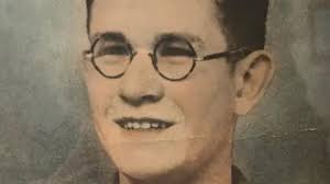 Retired private, 93, finally awarded veteran's badge for service