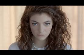 The song was released on 13 september 2013 as the album's third single in australia and new zealand by universal music new zealand. Lorde Team Your Sunny Fm Song Of The Day