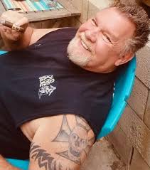 Douglas Van Fossan Obituary