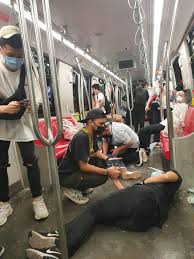 Two light rail transit trains collided at an underground section near the famed petronas twin towers in kuala lumpur, injuring more than 200 passengers in a rare mishap that has prompted a full. 4p G4vzcv0ieim