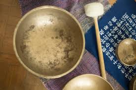 Sales, courses, treatments singing bowls, gongs, drums. Shima Healing Tibetan Singing Bowl Courses