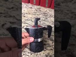 شرح طريقه استخدام صانعه القهوه الايطاليه ال Moka Pot Espresso Maker Youtube
