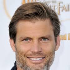 Casper Van Dien Agent