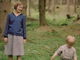 Rund um die uhr laufen serien, reportagen, dokumentationen und spielfilme. Film Uber Astrid Lindgrens Junge Jahre Lauft Im Tv Buchreport