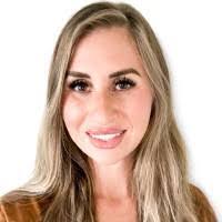 Krystal Adams's Instagram, Twitter & Facebook