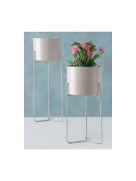Portavasi da interno in vendita su eprice a prezzo conveniente e con consegna rapida (risparmi eleganti portavasi realizzati in wicker, disponibili con. Portavasi Da Interno Esterno E Di Design Westwingnow