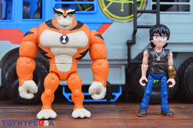 My sons like this show and the action figures. Playmates Toys Ben 10 Kevin 11 Rath Figures Review