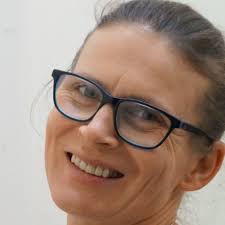 Ewa PRUSZYŃSKA-OSZMAŁEK