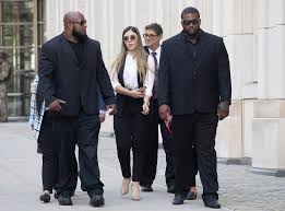 Eşi guzman ise new york'ta müebbet hapis cezasını çekiyor. Officer Who Guarded El Chapo S Wife Is Accused Of Dealing Drugs The New York Times