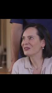 Aparece La Hermana De Leona Amor Invencible