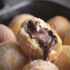Recette Petits Beignets Au Chocolat En Video Recipe Cake Recipes Easy Homemade Desserts Easy Cake Recipes