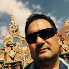 Robert Marquardt (@BcnRob)