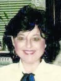 Doris Moreau's Instagram, Twitter & Facebook